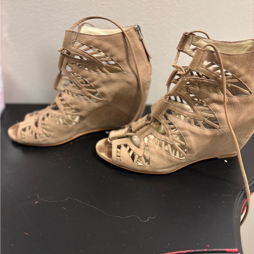 Tan Laser-Cut Wedge Shoes with Peep-Toe Design